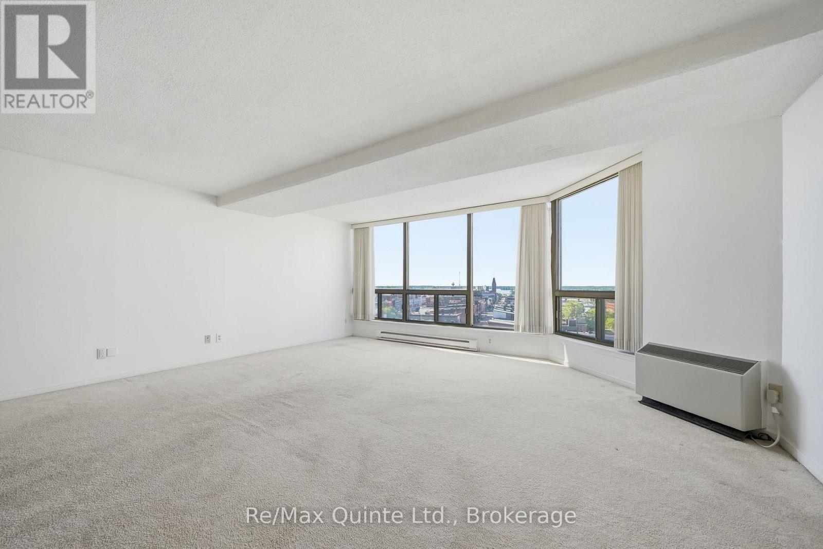 #1006 350 FRONT STREET - 19