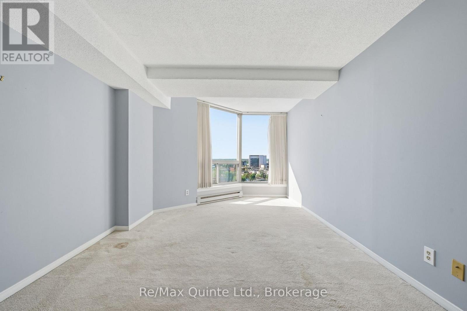 #1006 350 FRONT STREET - 29