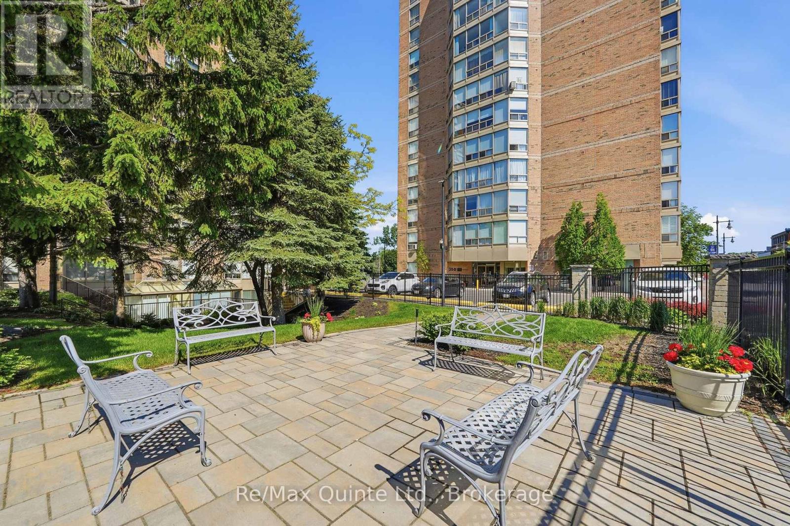 #1006 350 FRONT STREET - 40