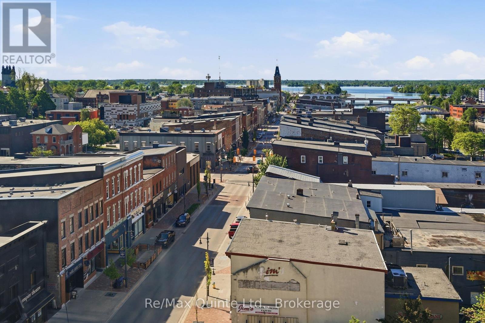 #1006 350 FRONT STREET - 42