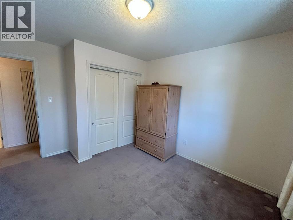 #207 9028 Alberta Avenue - 12
