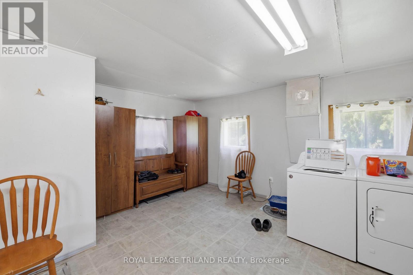 191 ELIZABETH STREET - 27