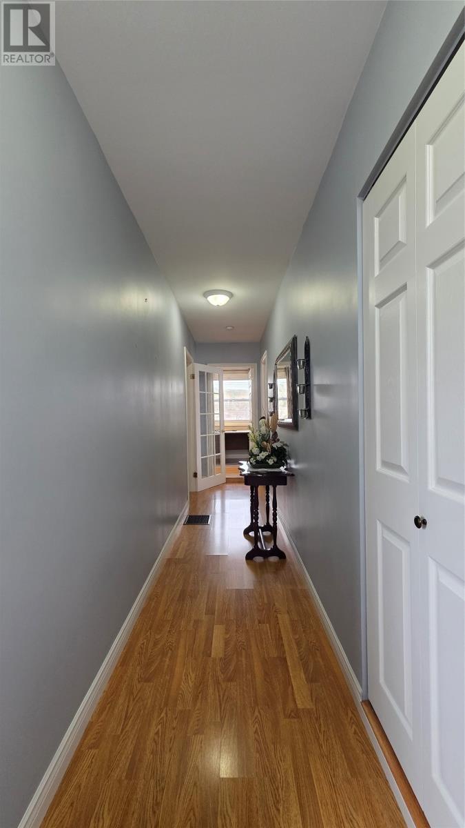 93 Main Street - 9
