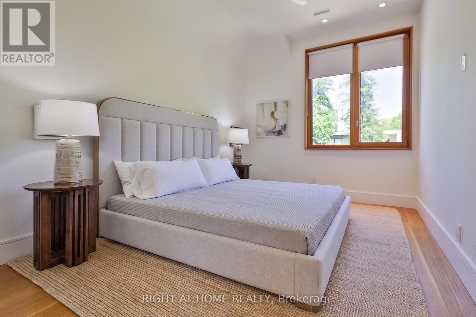 71 HEATH STREET W - 23