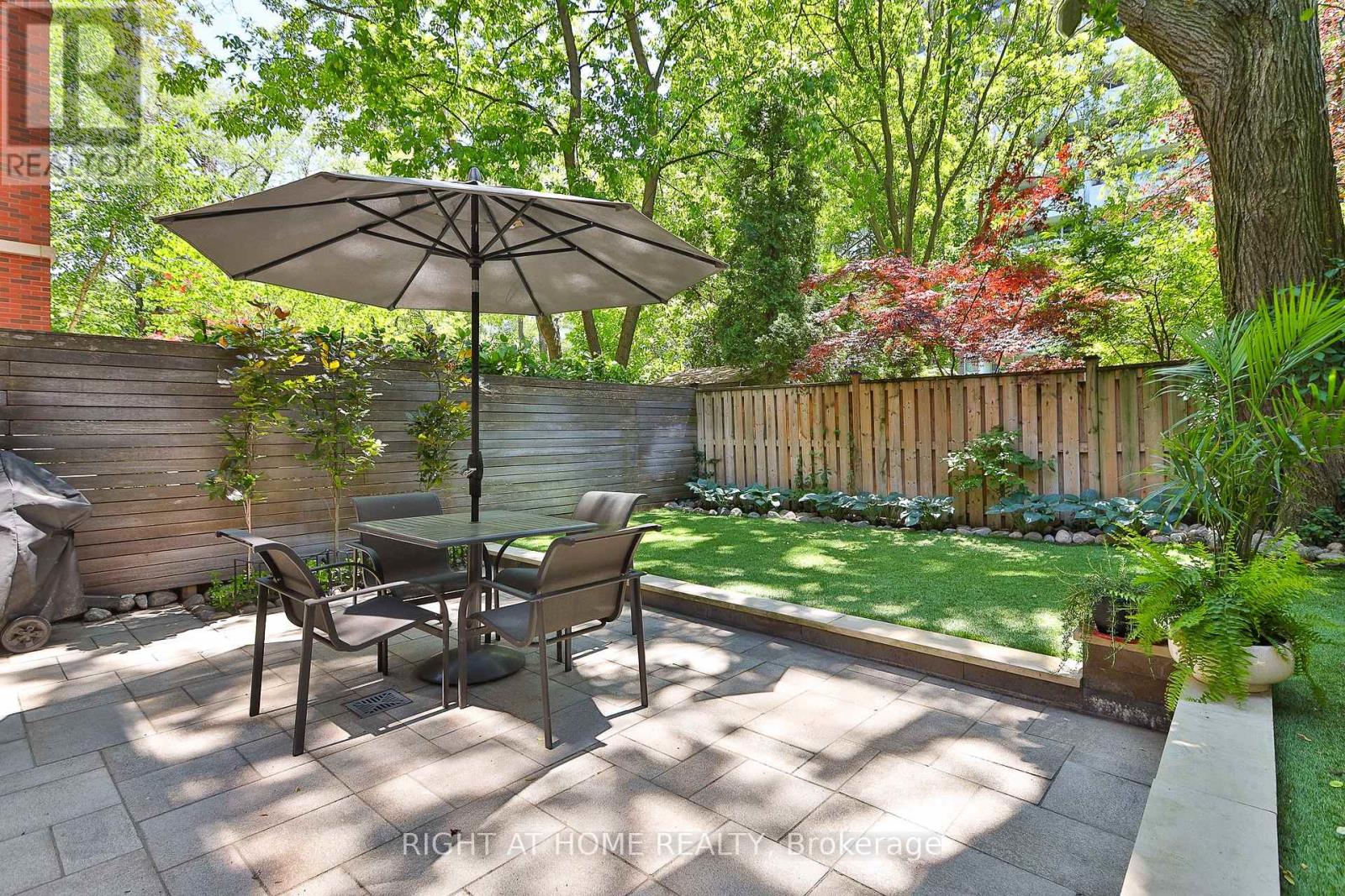 71 HEATH STREET W - 34