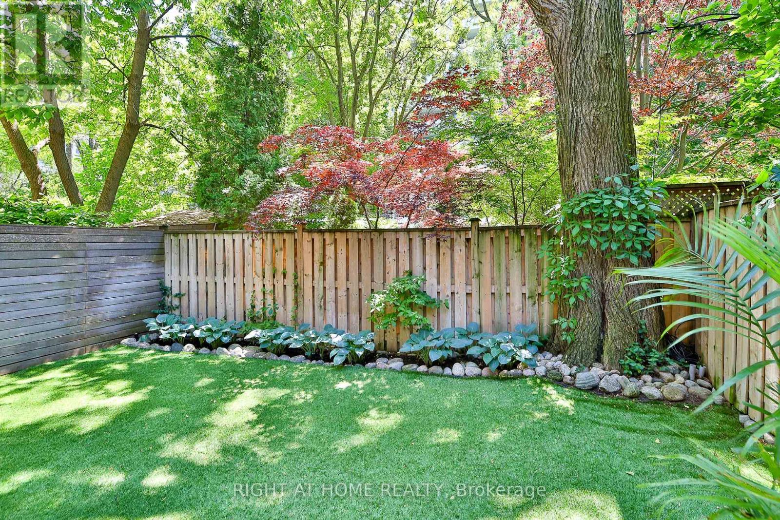 71 HEATH STREET W - 35