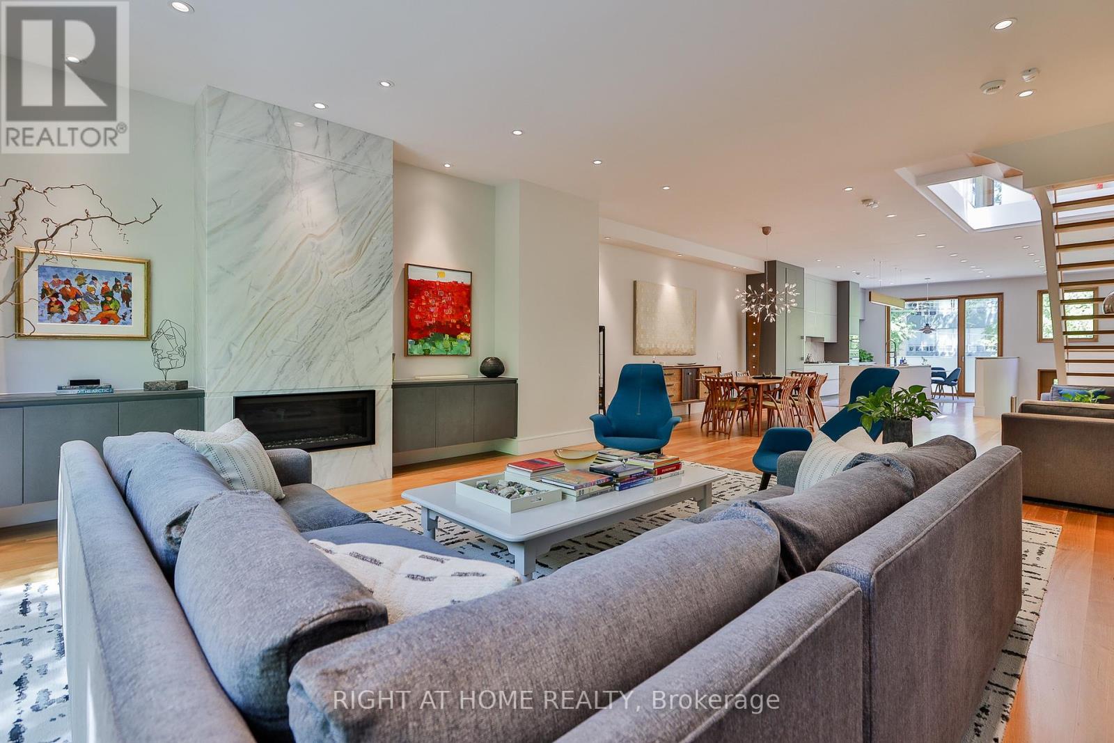 71 HEATH STREET W - 7