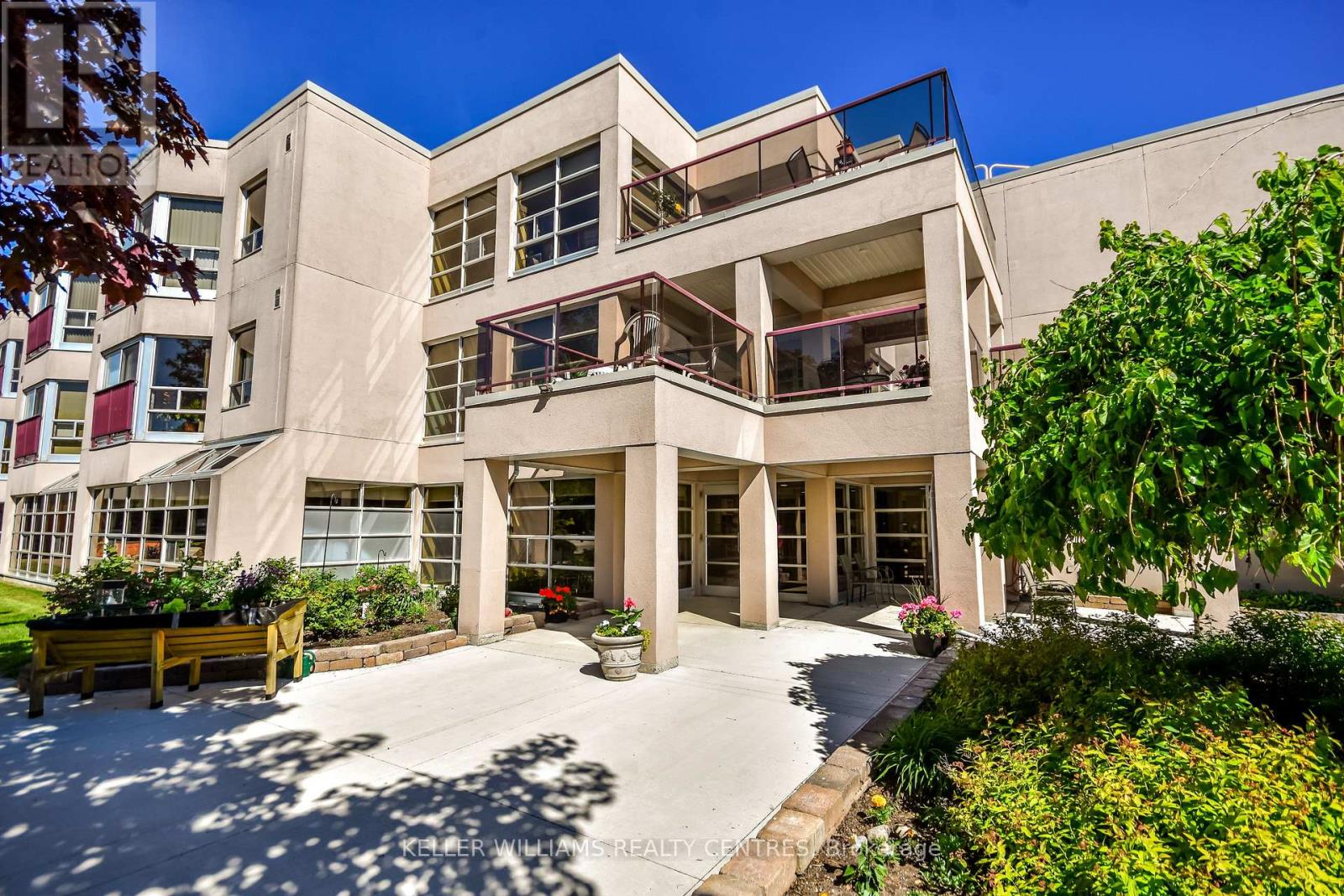 #101 49 RAGLAN STREET - 1