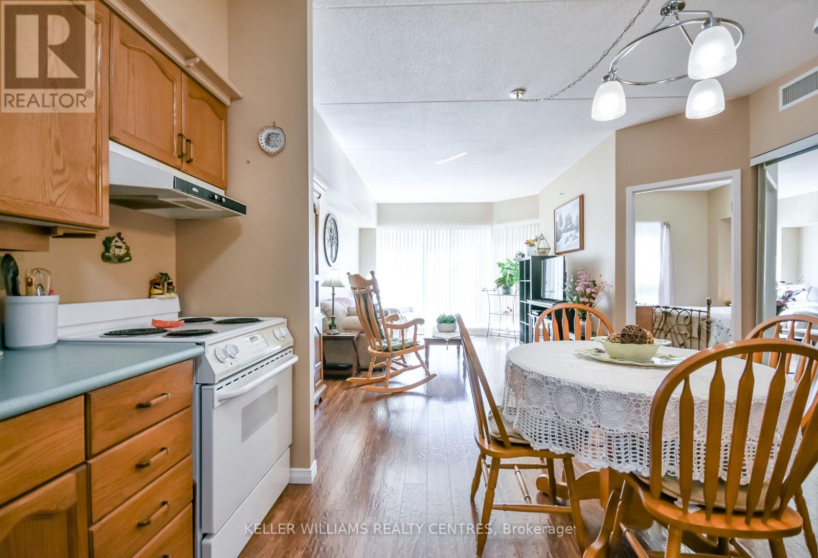 #101 49 RAGLAN STREET - 11