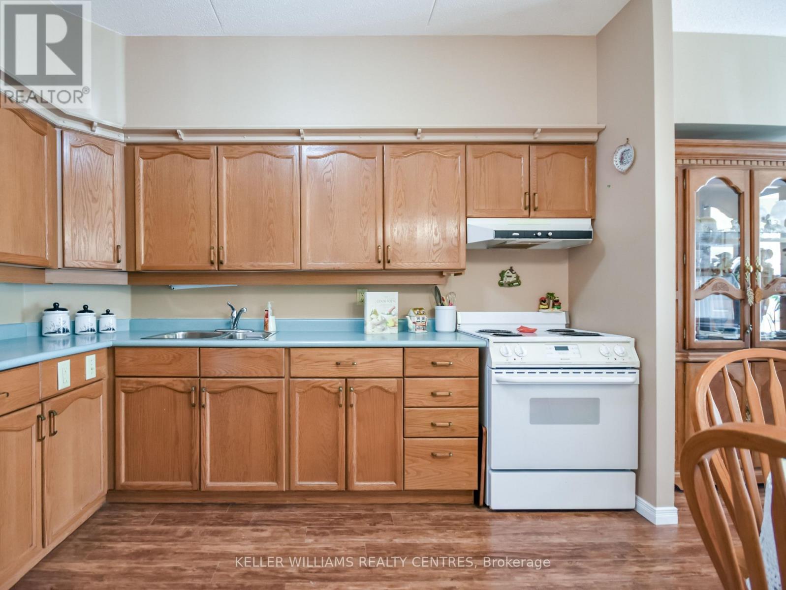 #101 49 RAGLAN STREET - 13