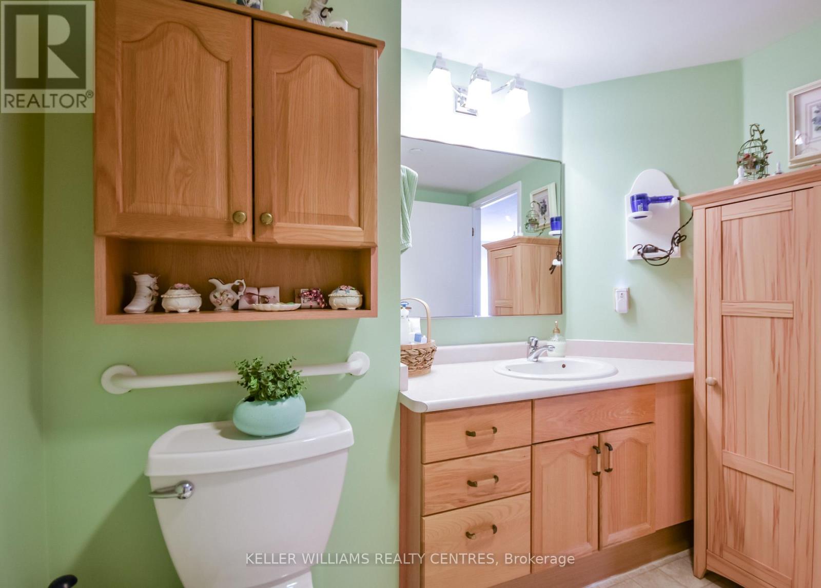 #101 49 RAGLAN STREET - 24