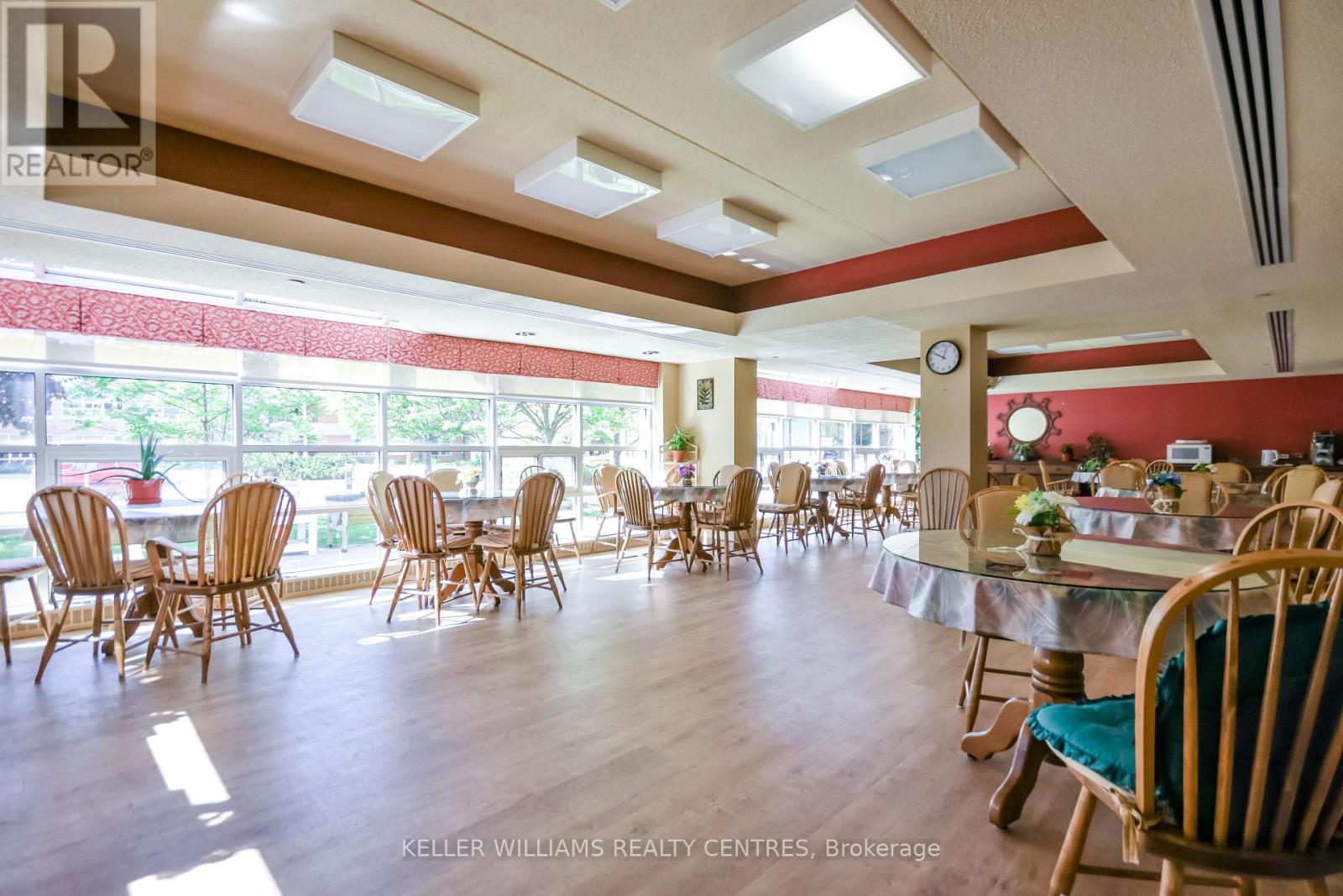 #101 49 RAGLAN STREET - 29
