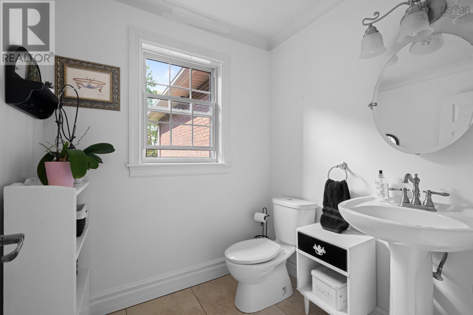 14 Club House Lane - 25
