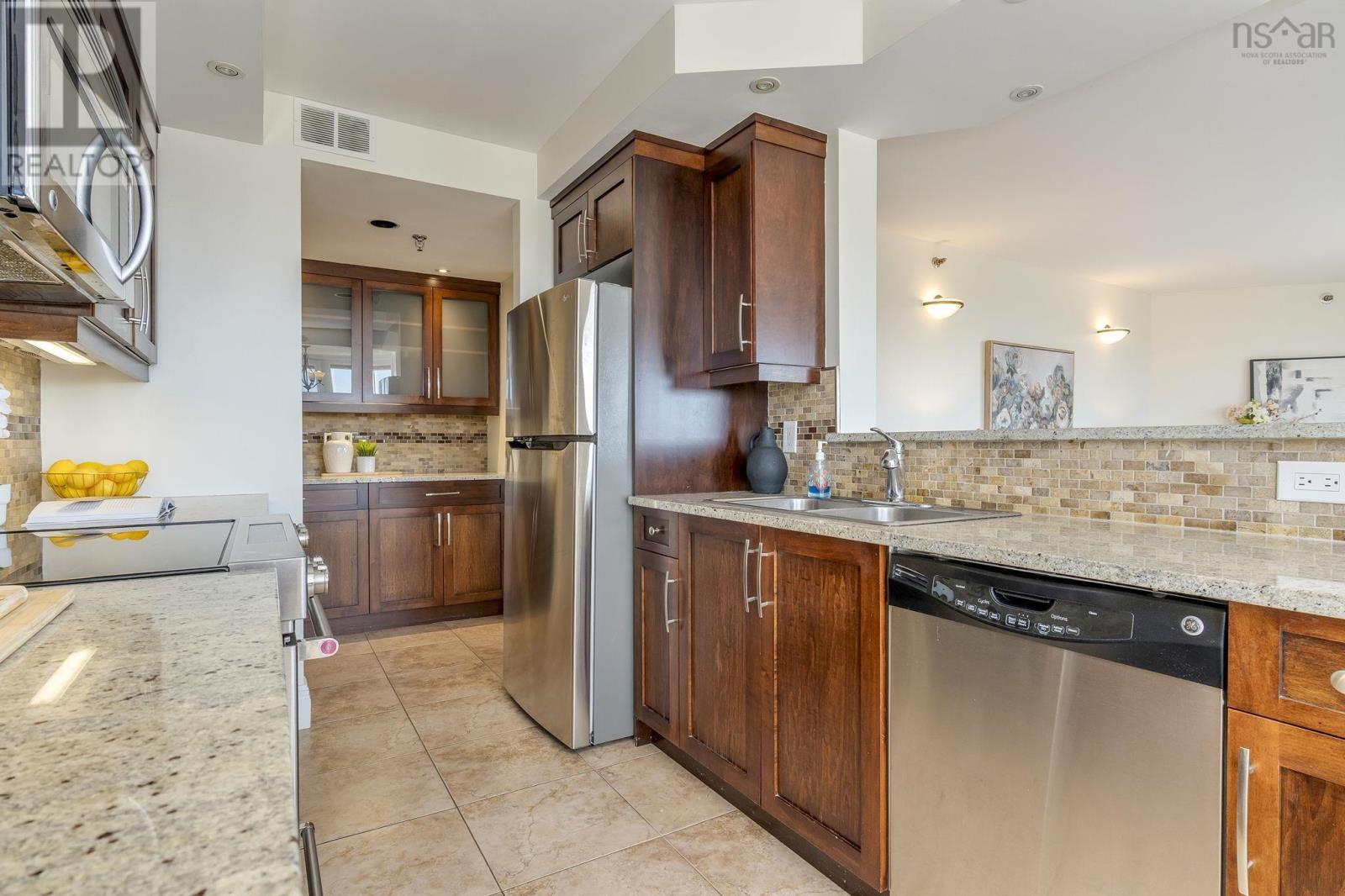 #1110 45 Vimy Avenue - 17