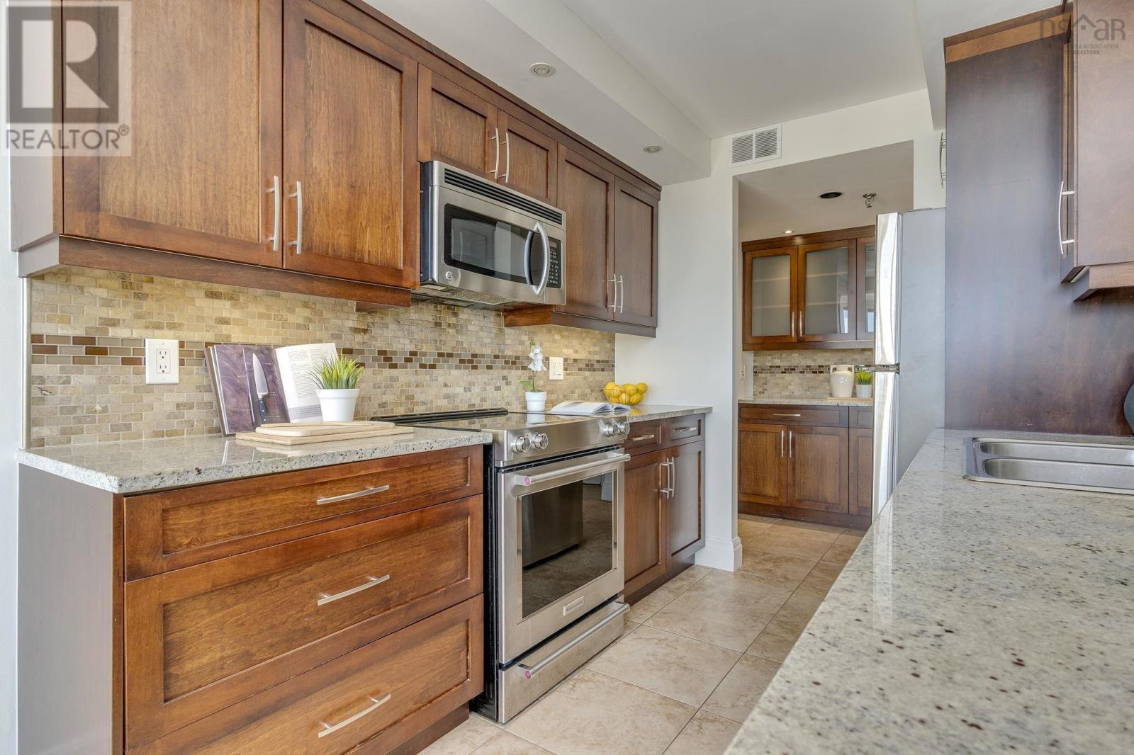 #1110 45 Vimy Avenue - 16
