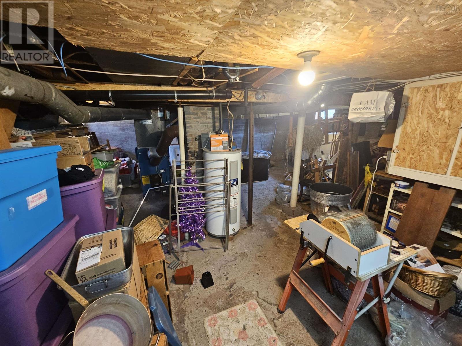 40 Maple Street - 32