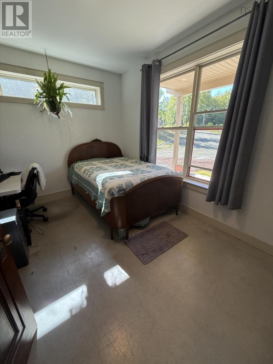 5386 HIGHWAY 337, CAPE GEORGE, ANT. CO. - 36