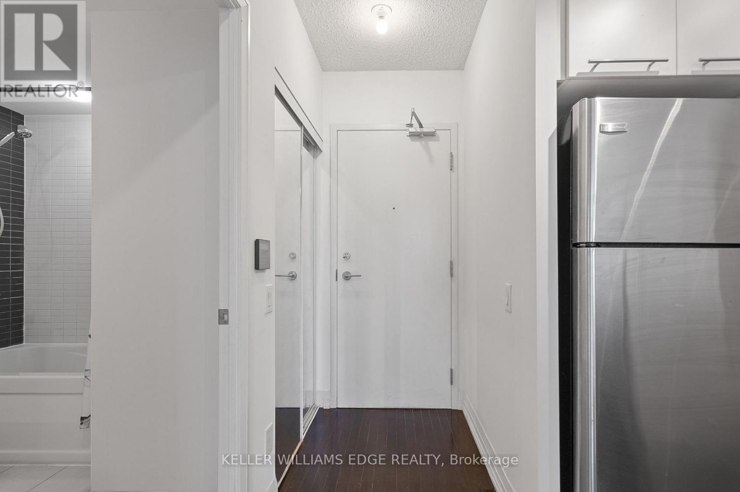#2308 25 CARLTON STREET - 2