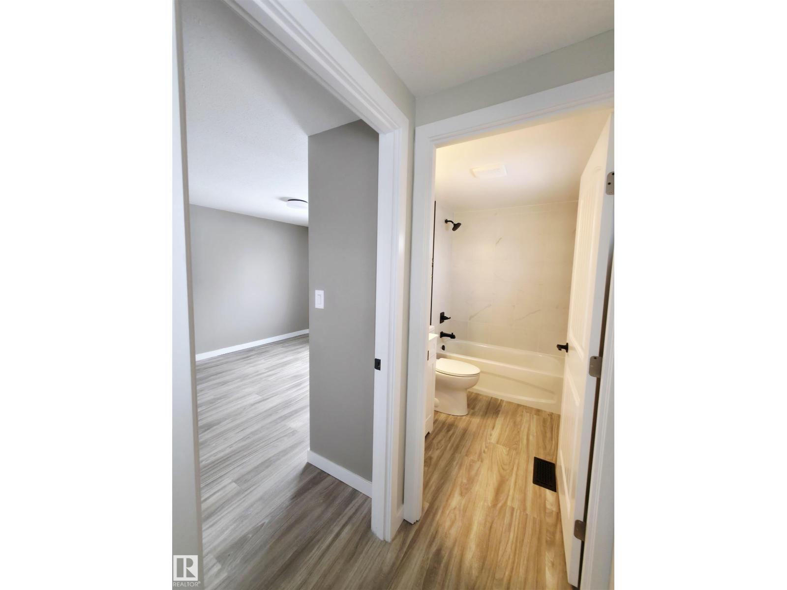735 Parkland Brook — photo 18