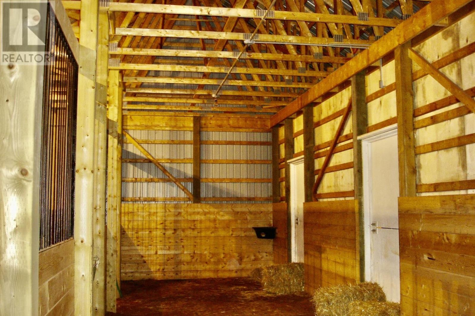 6049 RTE 19 - Image 46