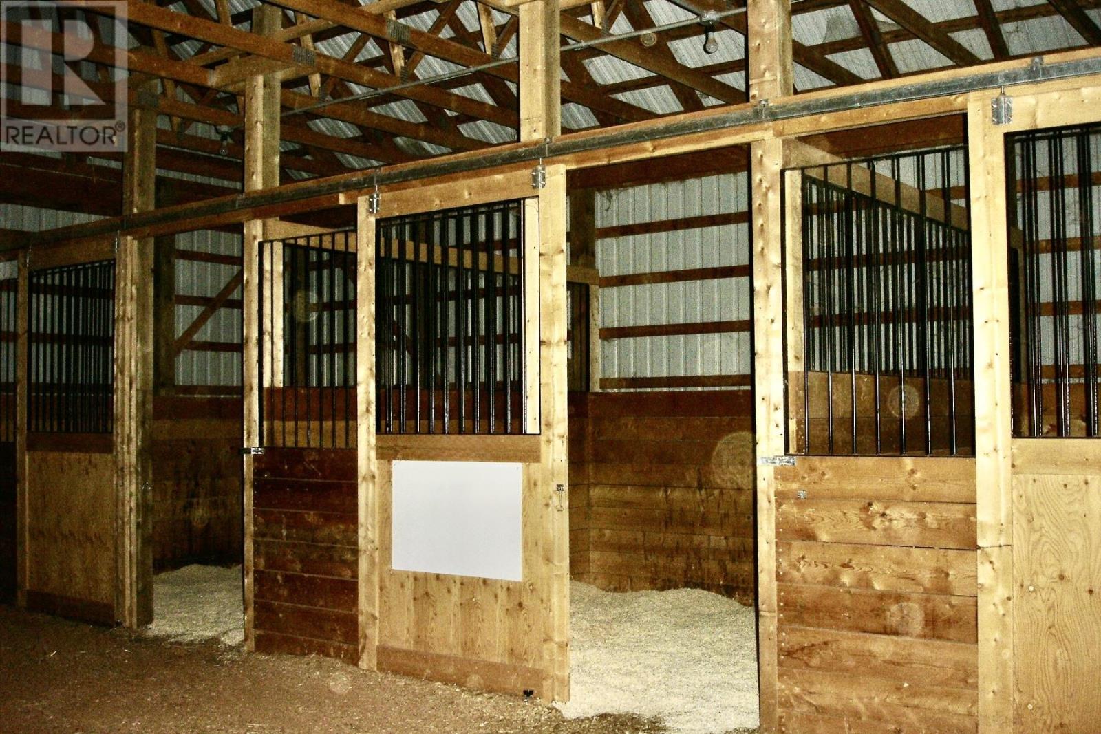 6049 RTE 19 - Image 49