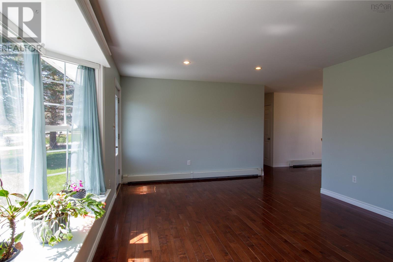480 Gabriel Road - 10