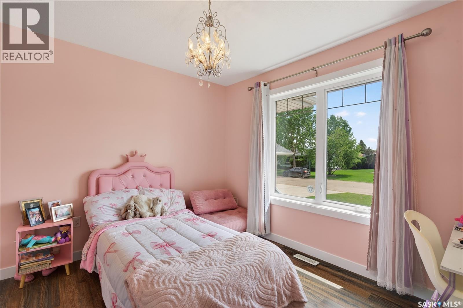 715 Golburn CRESCENT — photo 15