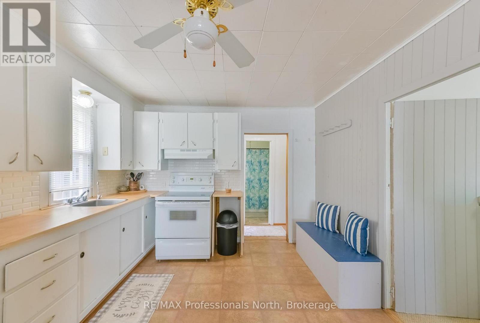 1755 NORTH SHORE ROAD - 15