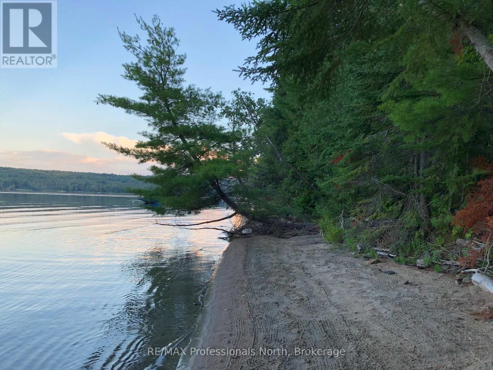 1755 NORTH SHORE ROAD - 2
