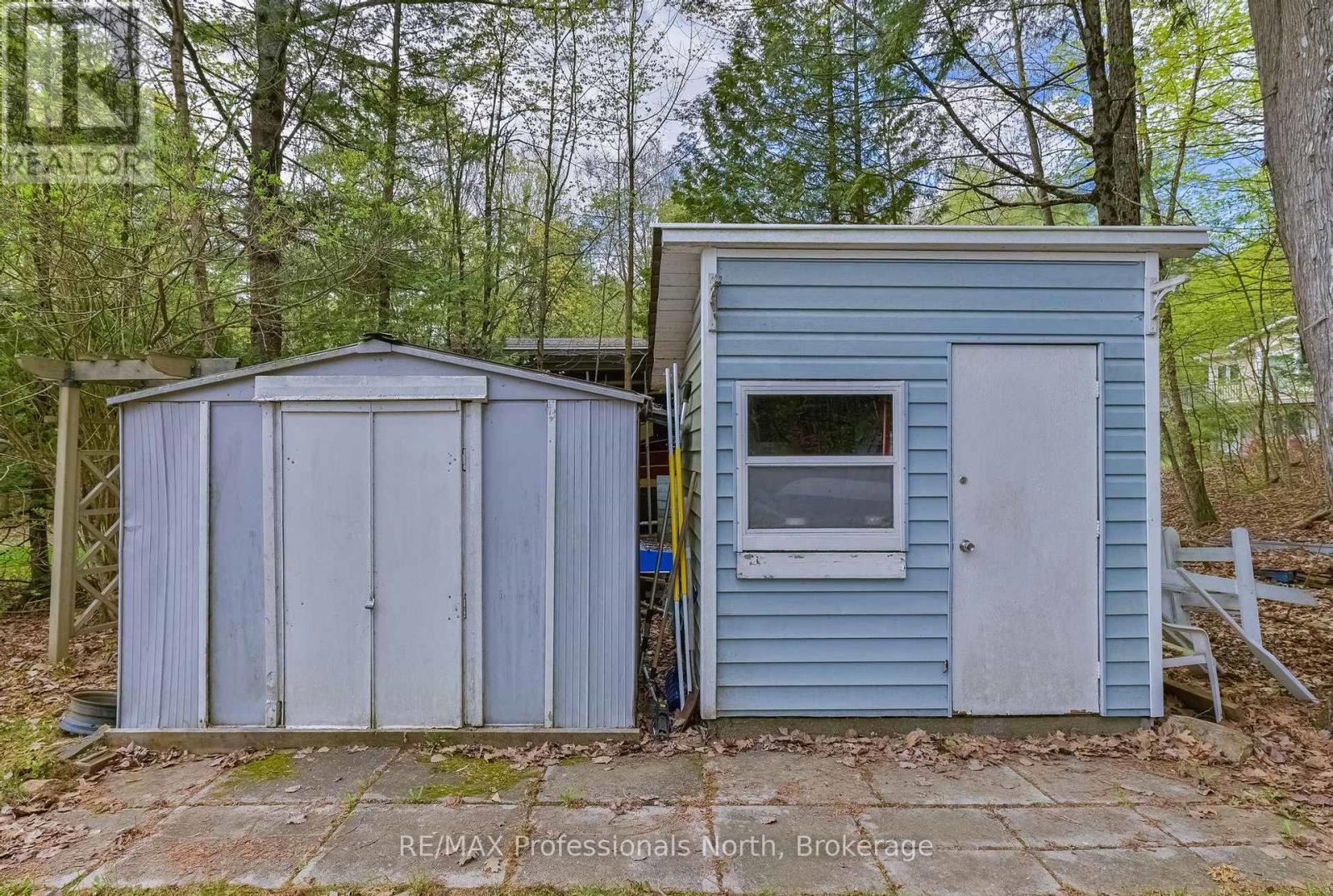 1755 NORTH SHORE ROAD - 34