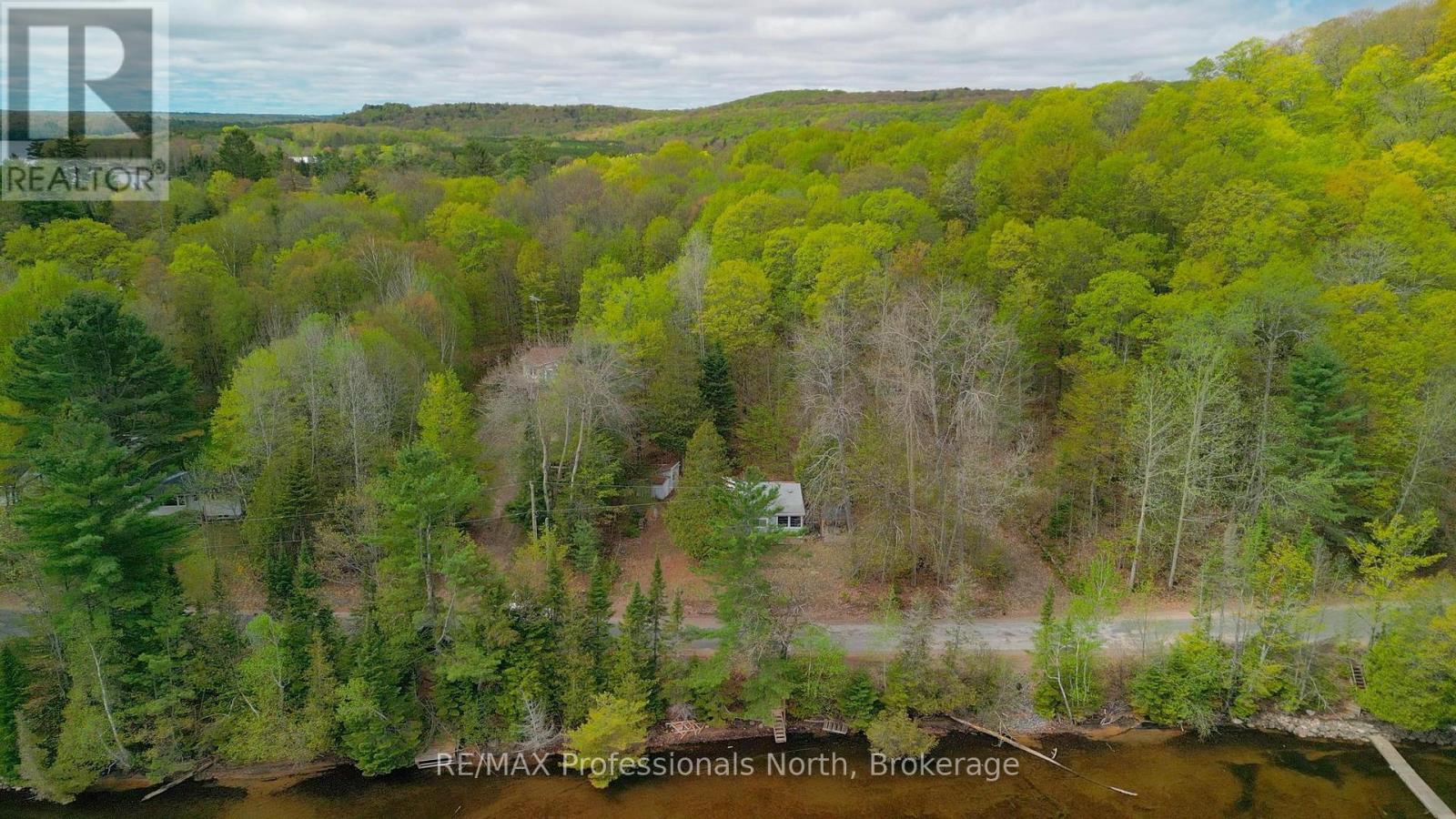 1755 NORTH SHORE ROAD - 44