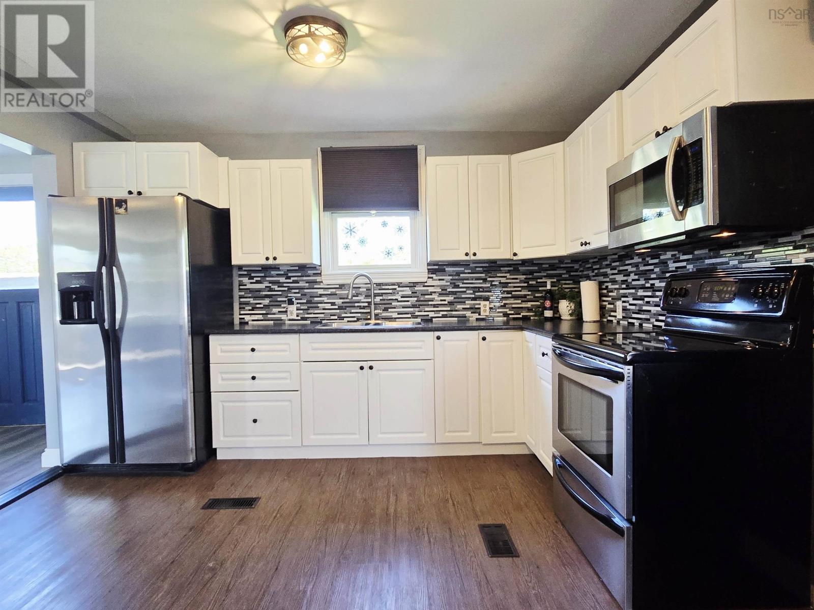 Property 35 of 39 of 337 Tremont Street