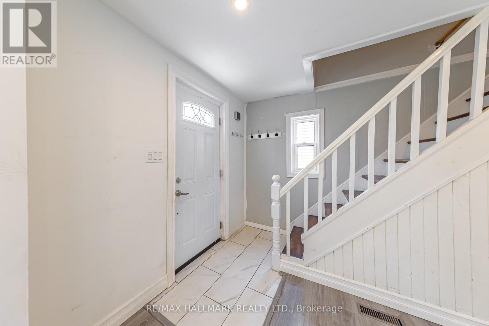 170 ELLIOTT STREET - 10