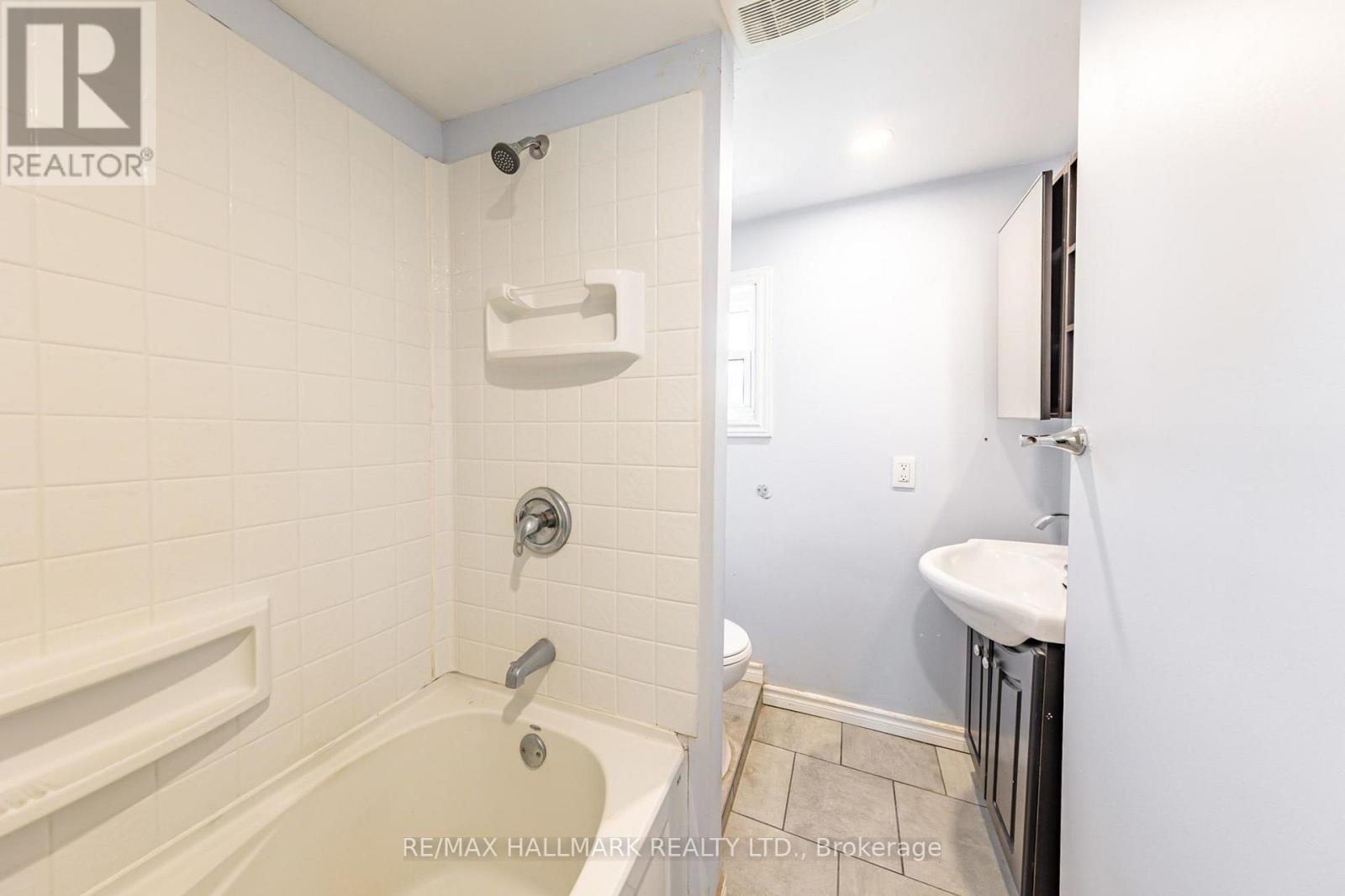 170 ELLIOTT STREET - 26
