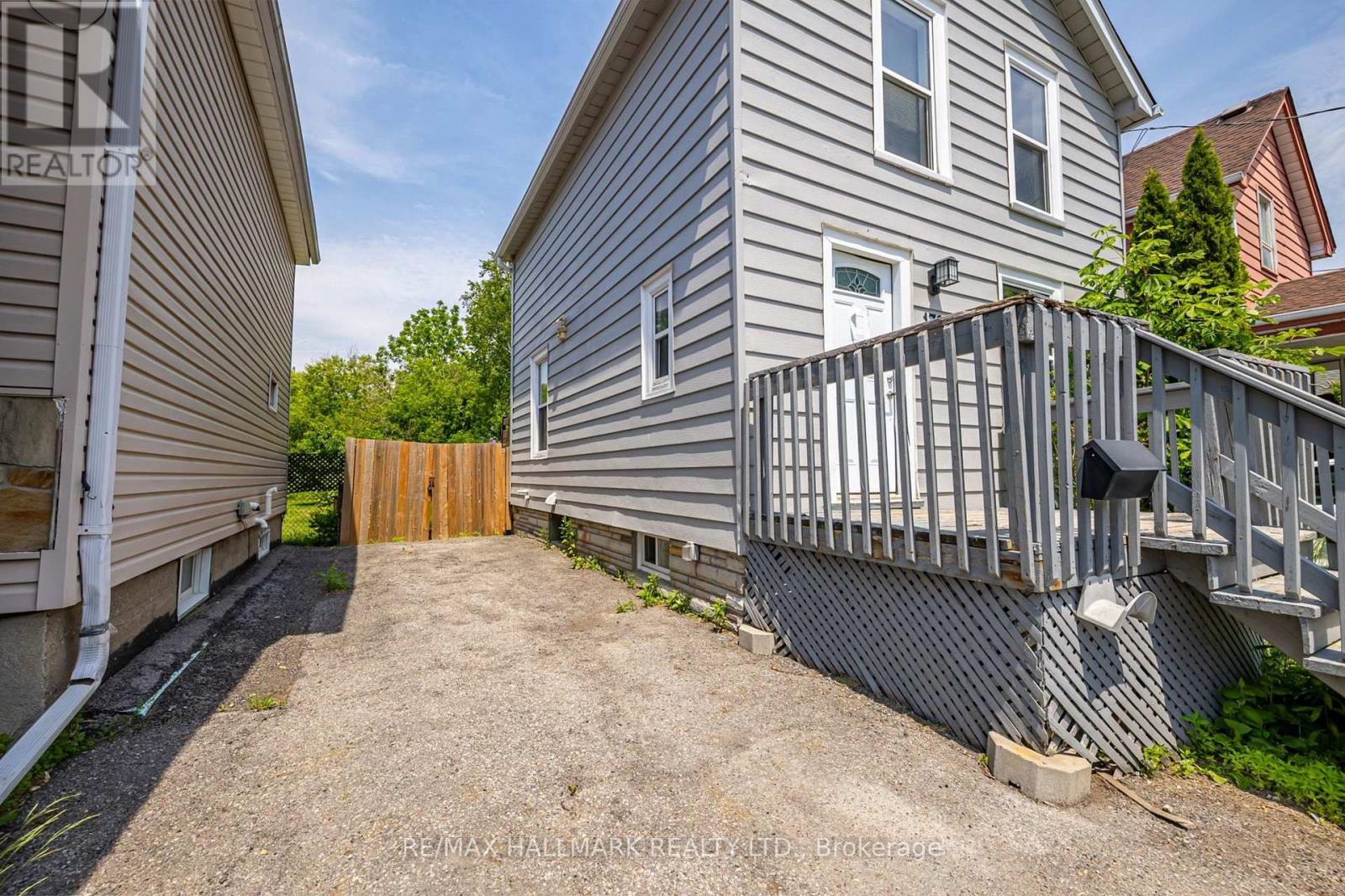 170 ELLIOTT STREET - 5