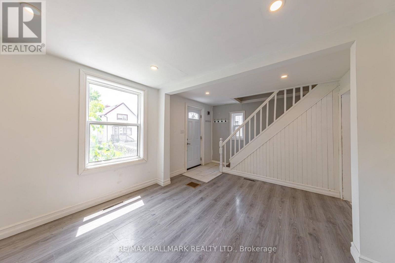 170 ELLIOTT STREET - 6