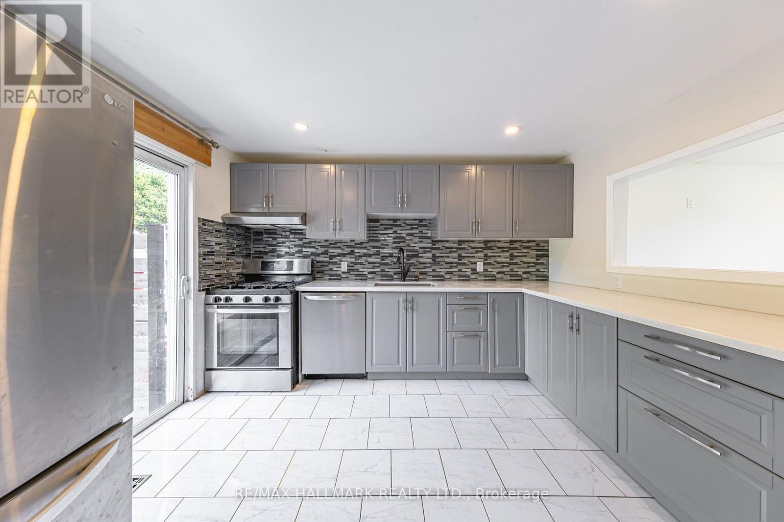 170 ELLIOTT STREET - 15