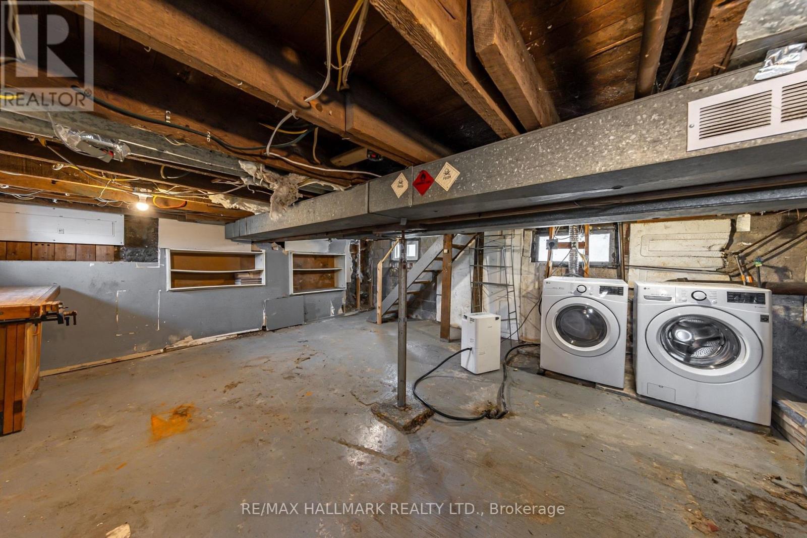 170 ELLIOTT STREET - 31