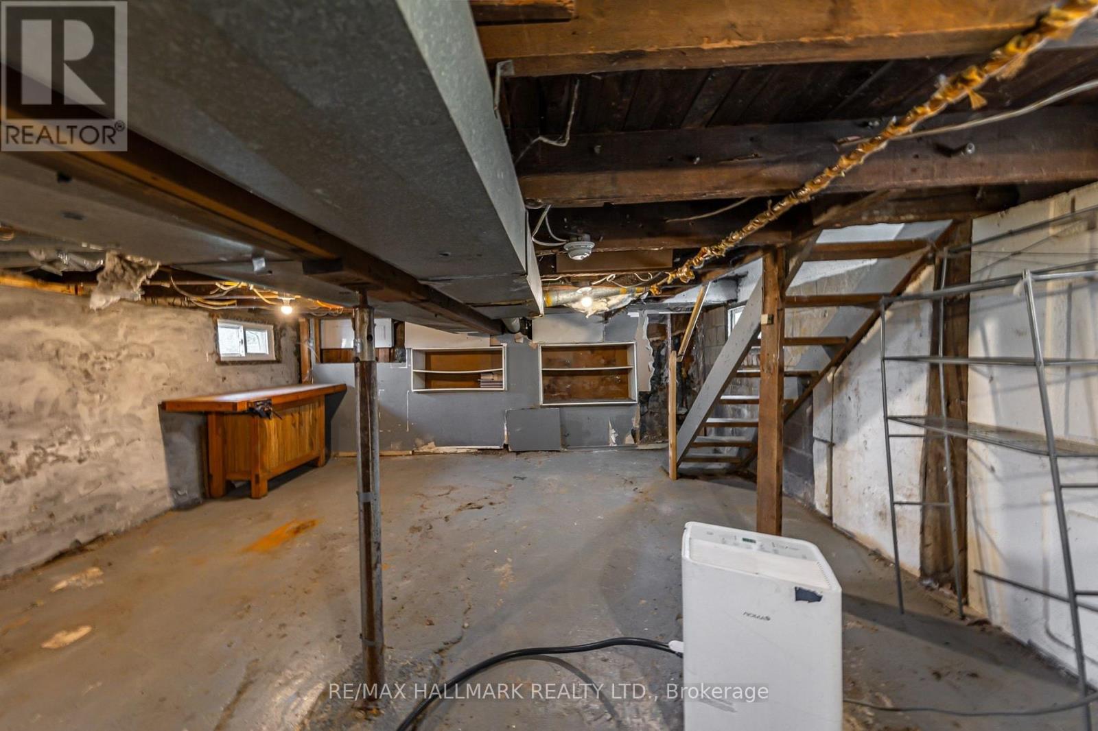 170 ELLIOTT STREET - 29