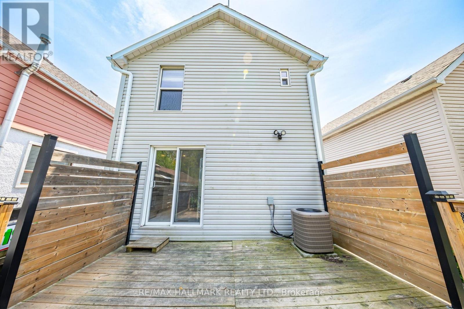 170 ELLIOTT STREET - 32