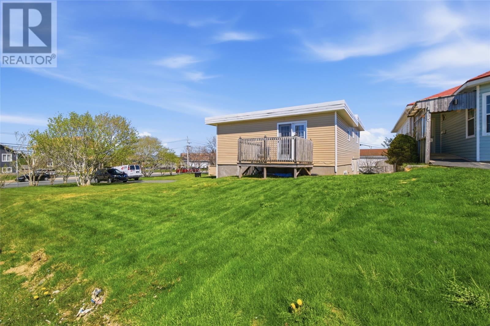 181 Airport Heights Drive - 2