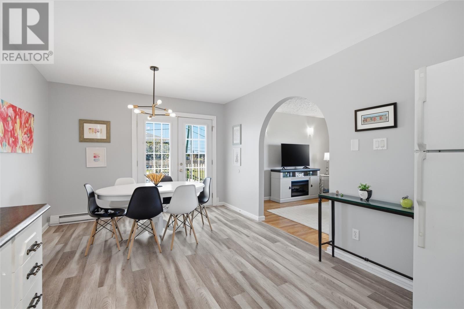 181 Airport Heights Drive - 6