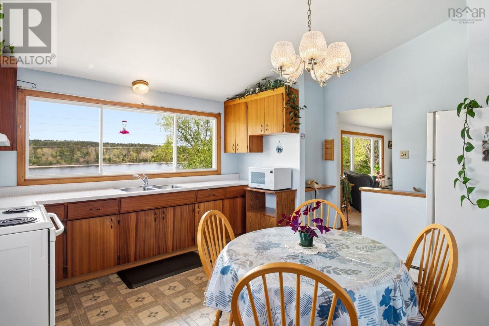 Property 31 of 38 of 699 Upper Lakeville Road