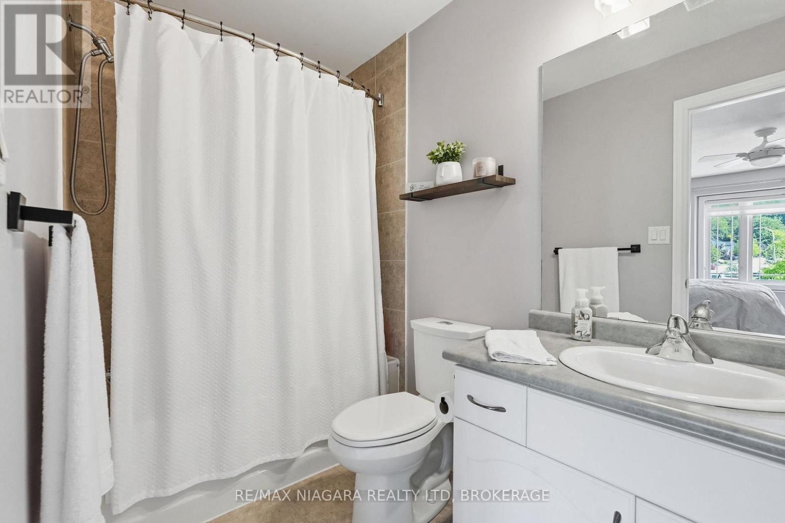 49 CEDAR STREET - Image 24