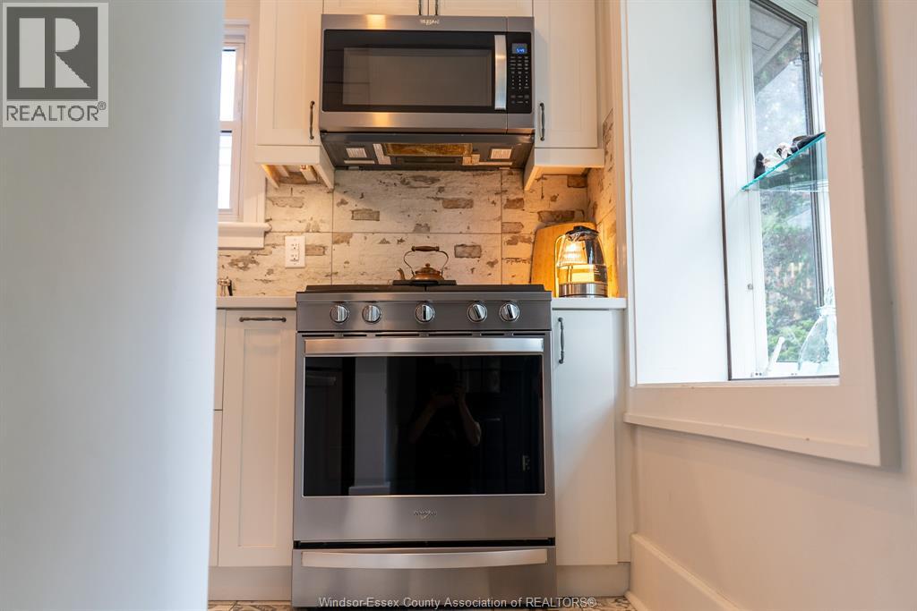 1610 Front ROAD - 30