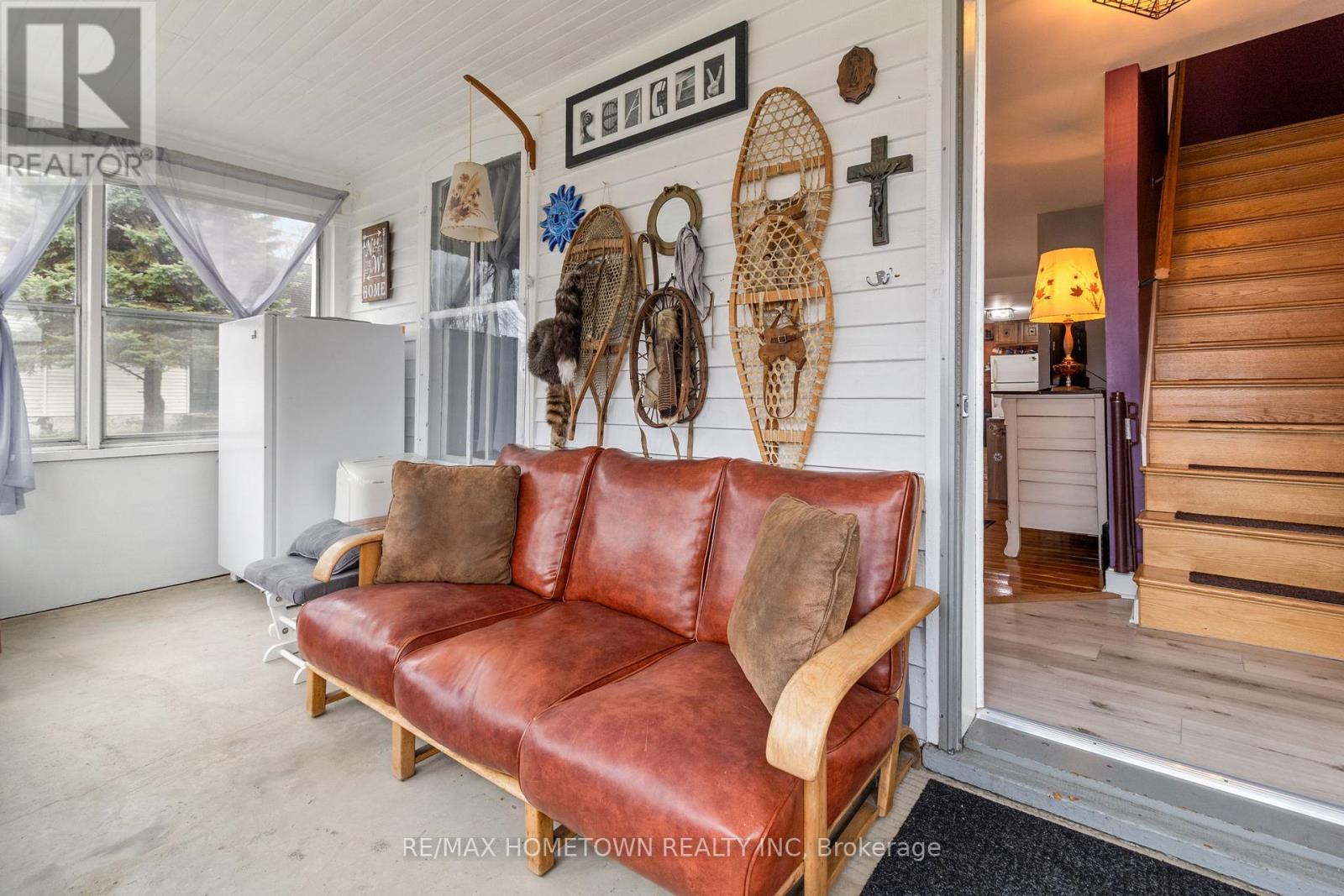 2166 DUNDAS STREET - 19