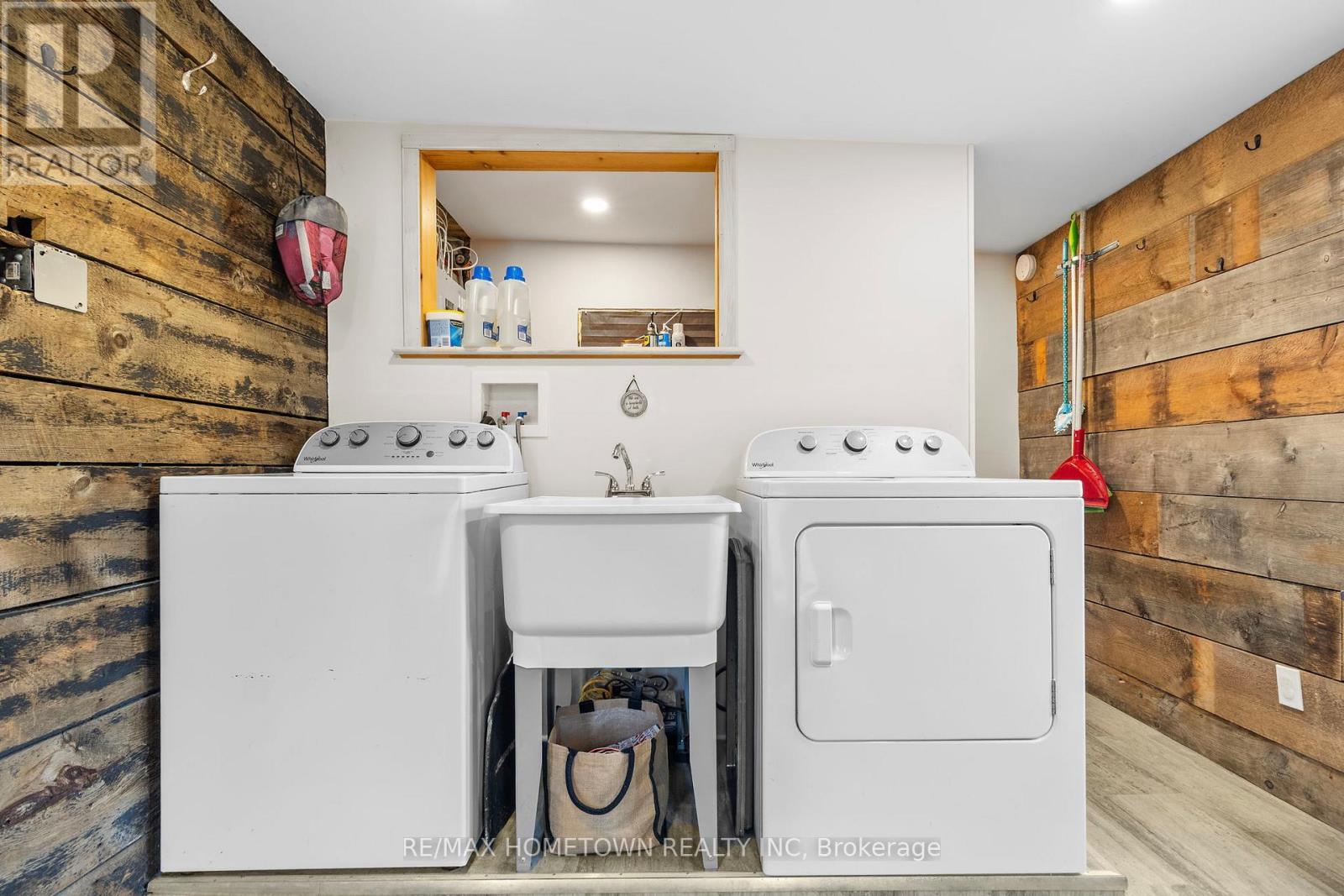 2166 DUNDAS STREET - 7