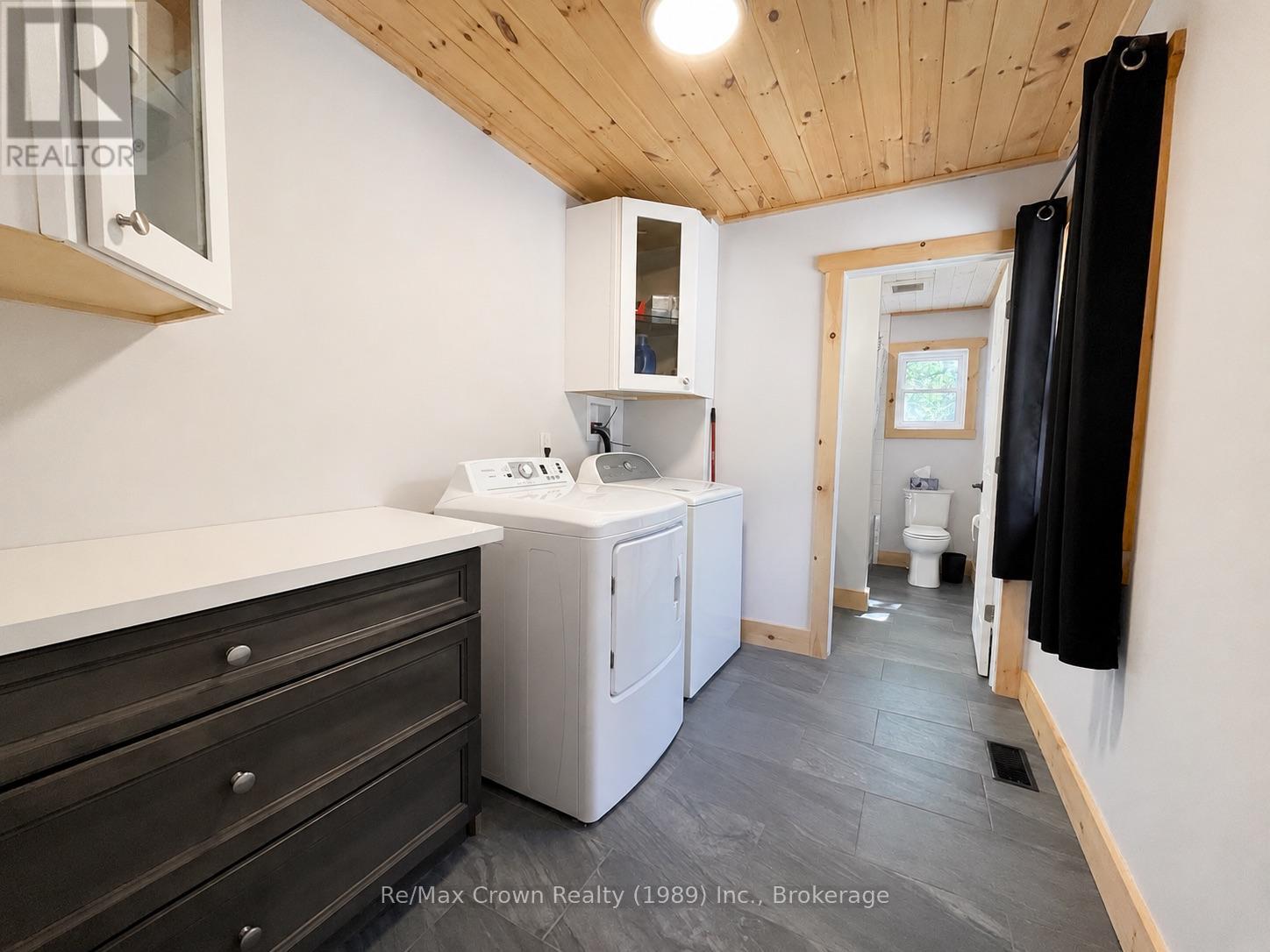 771 LIMBERLOST POINT ROAD - 24