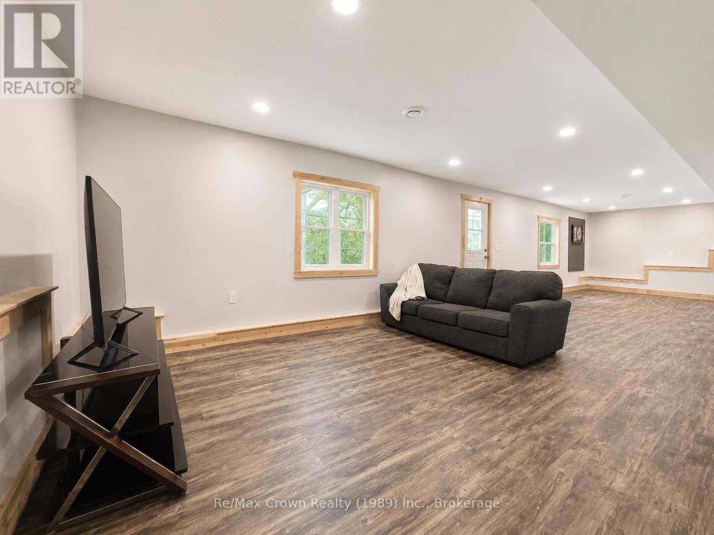 771 LIMBERLOST POINT ROAD - 27