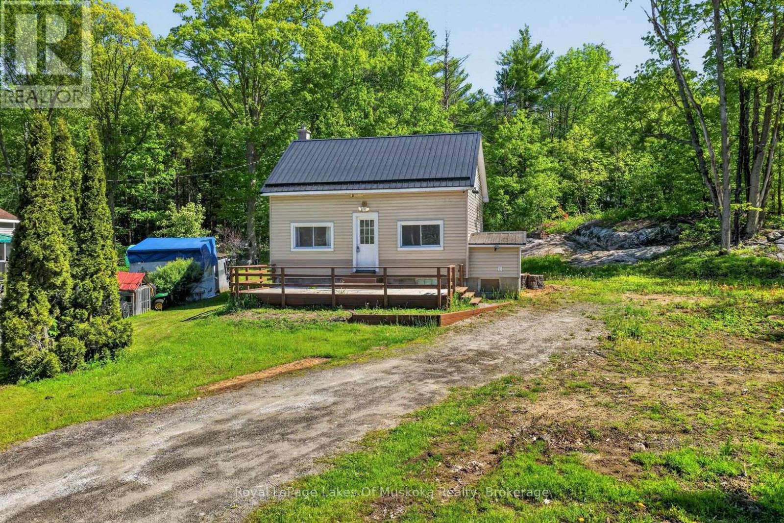 1018 SNIDERS BAY ROAD - 2